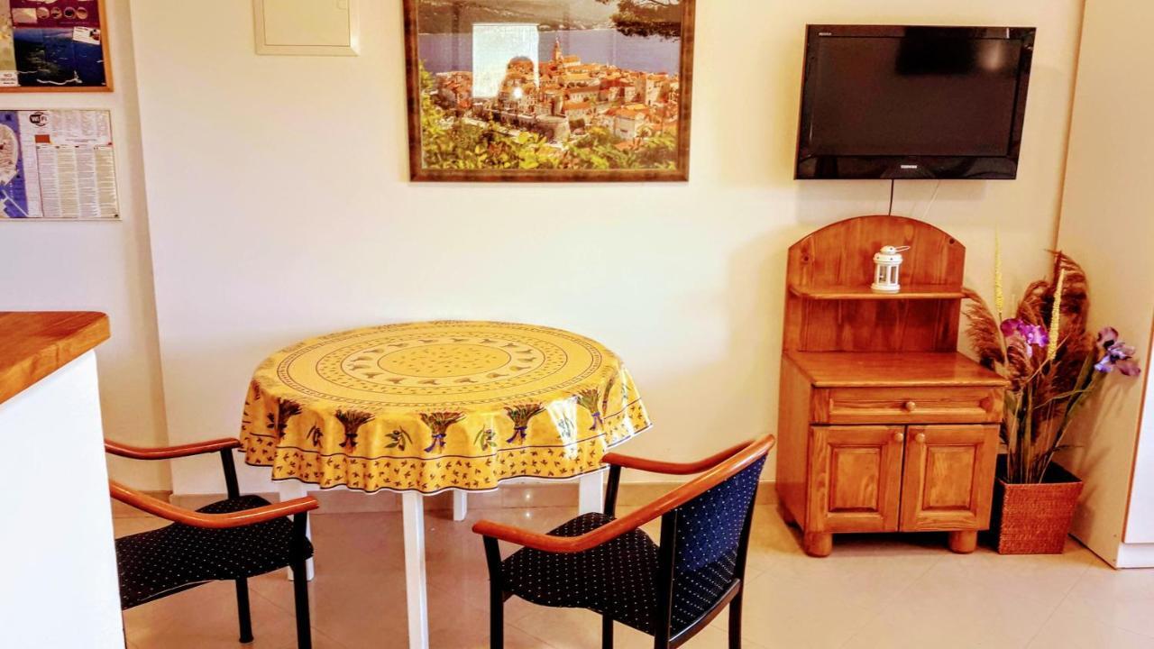 Apartments Iris كورتْشولا المظهر الخارجي الصورة